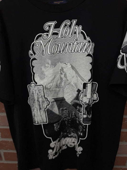 Louis Vuitton Mens Mountain Black/White T-shirt Size