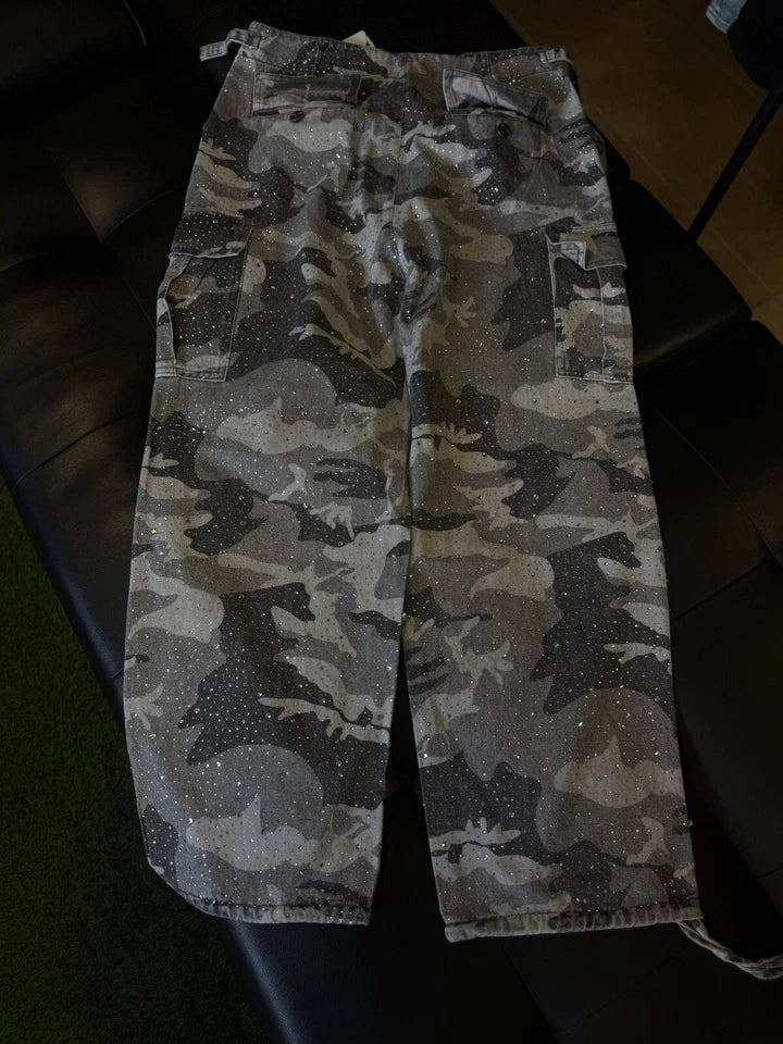 Vale Forever Crystal Camo White Cargos Size