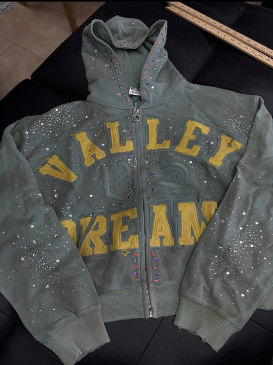 Vale Forever Summer Sweatshirt