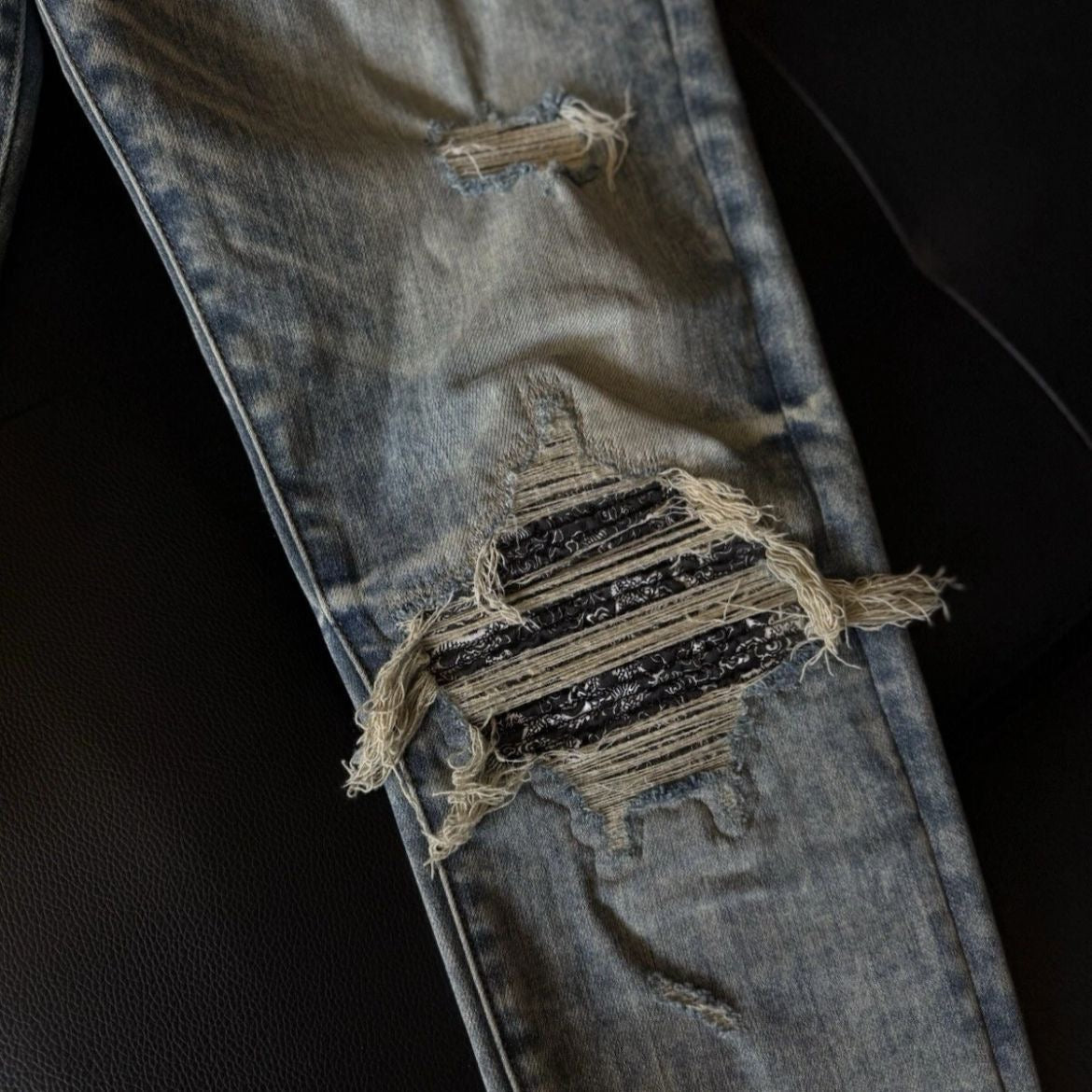 Amiri Jeans Blue MX1 Black Bandanna