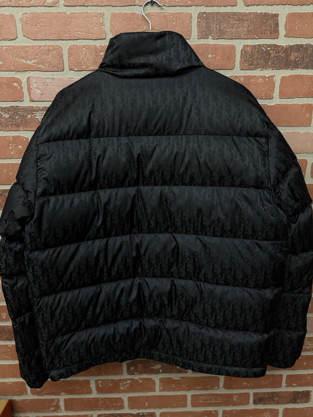 Dior Mens Oblique Down Puffer Jacket - Black