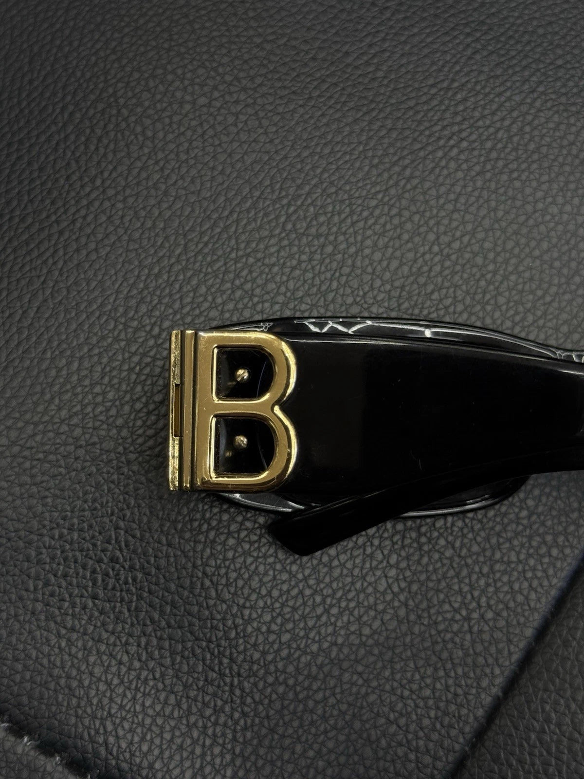 Balenciaga Sunglasses Black/Gold