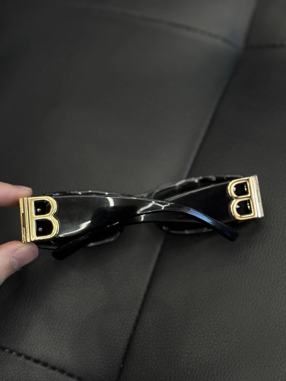 Balenciaga Sunglasses Black/Gold
