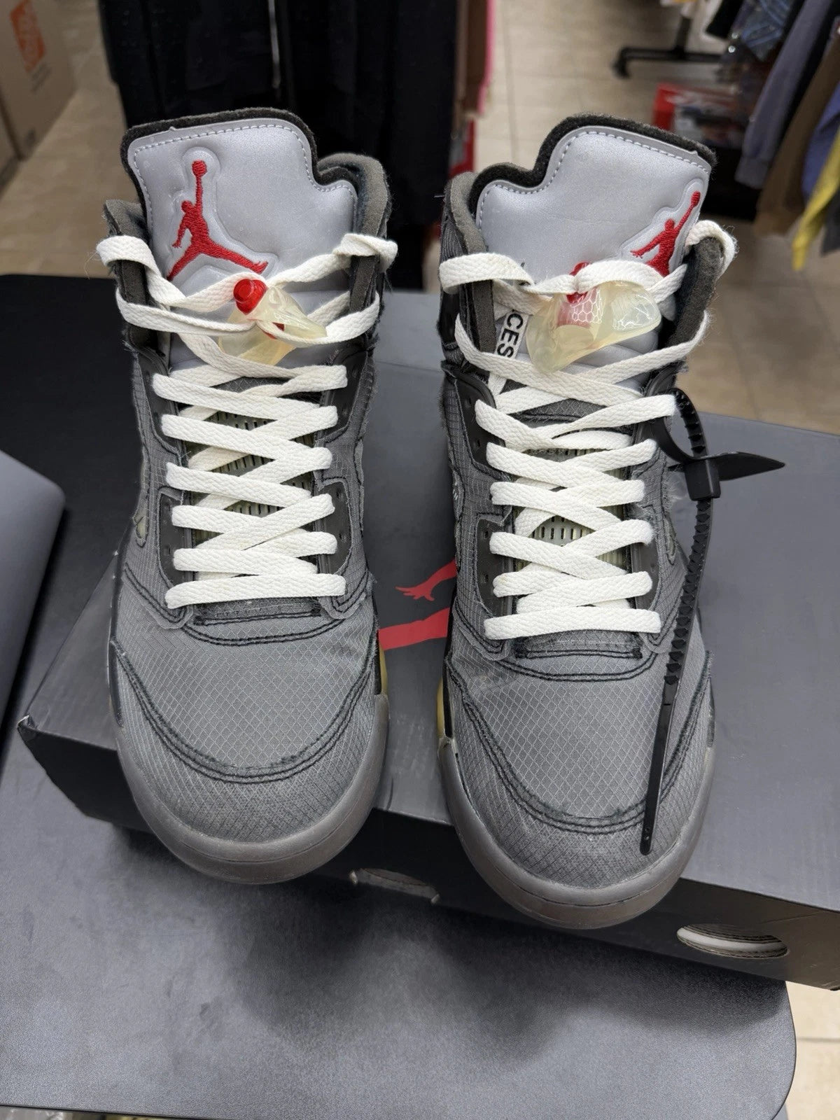 Air Jordan 5 Off-White “Muslin”