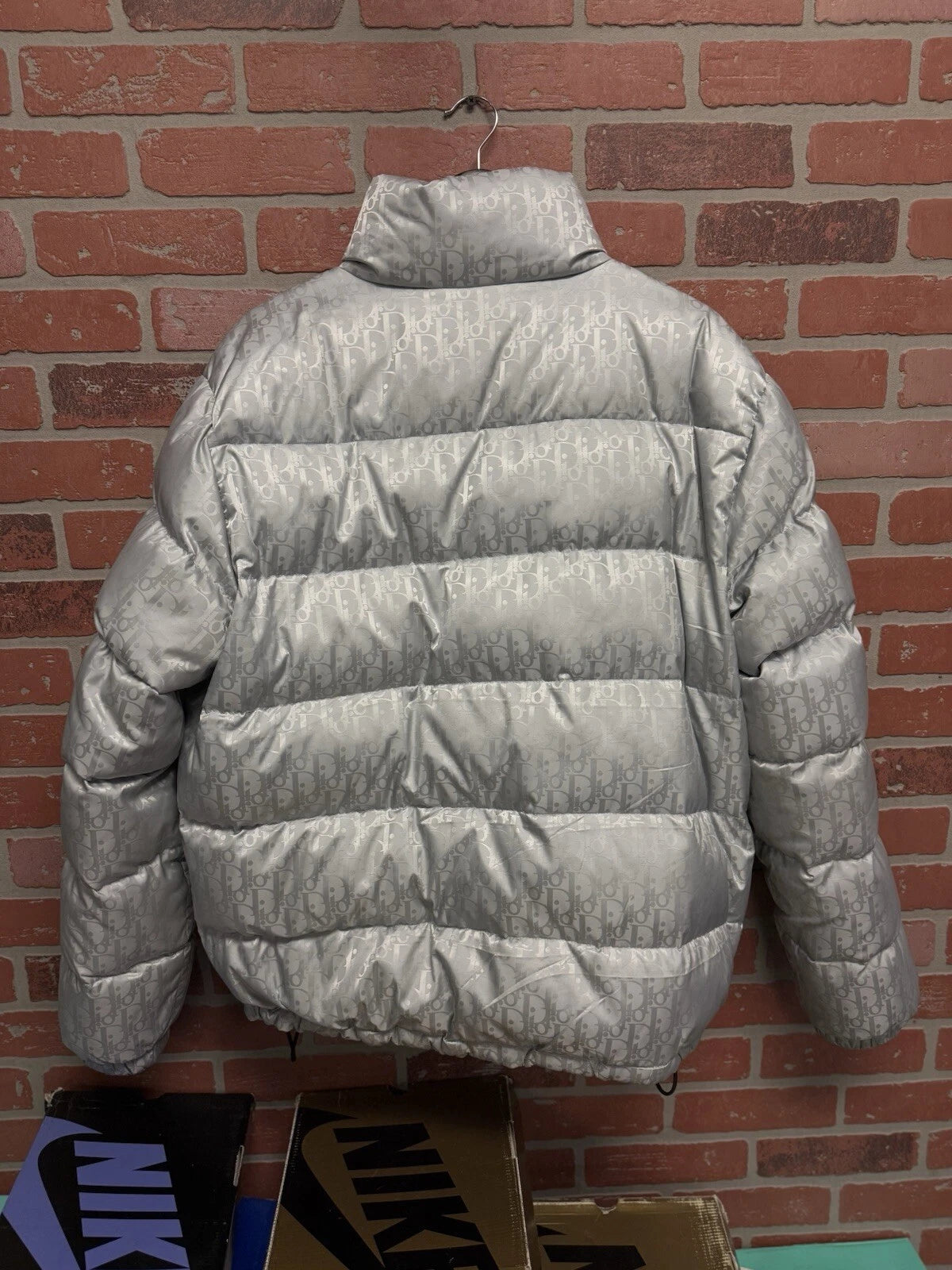 Dior Mens Oblique Down Puffer Jacket - Silver