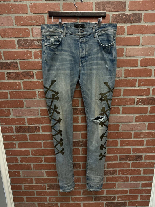 Amiri MX1 Patch Jeans Bone Cross
