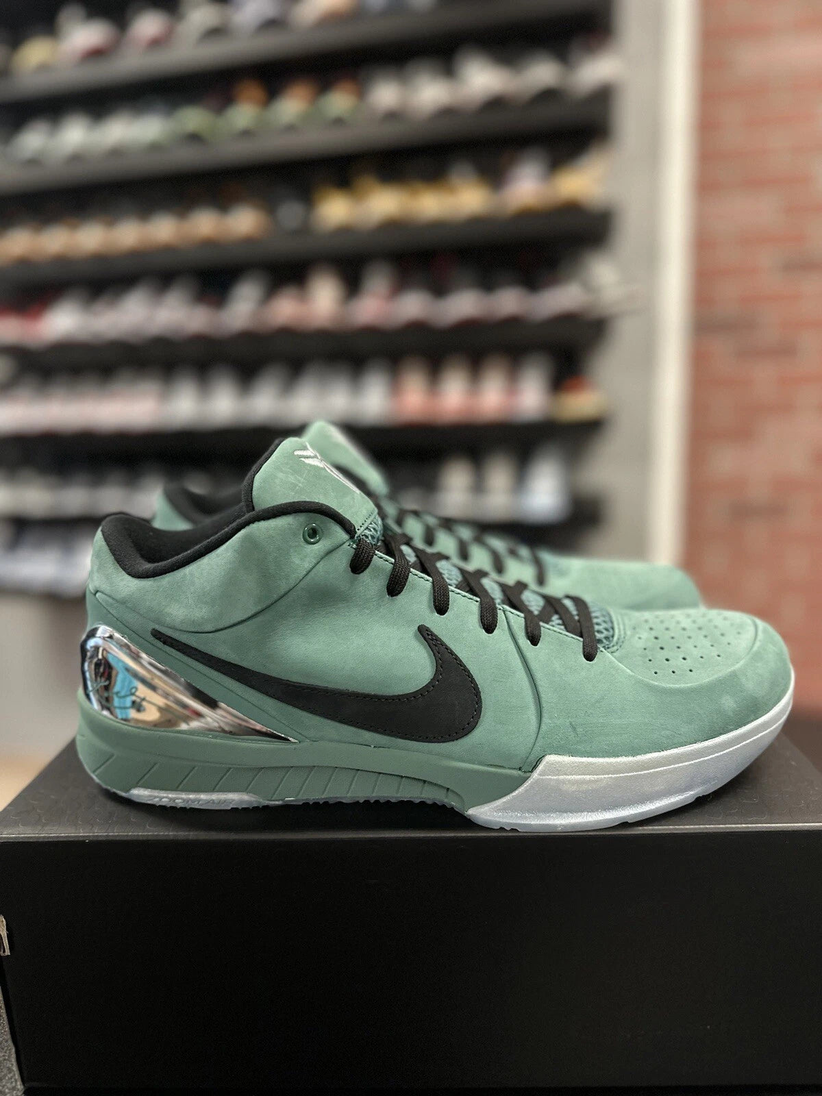 Kobe 4 Protro Girl Dad