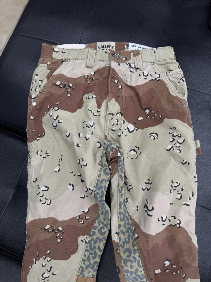 Gallery Dept. LA Light Camo Flare Pants