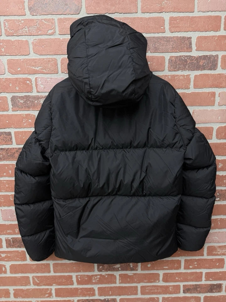 Moncler Montcla Logo Short Goose Down Filled Puffer Jacket Black