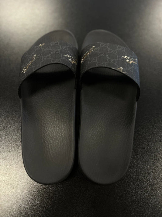 Gucci Men’s GG Supreme Tiger Slides Men