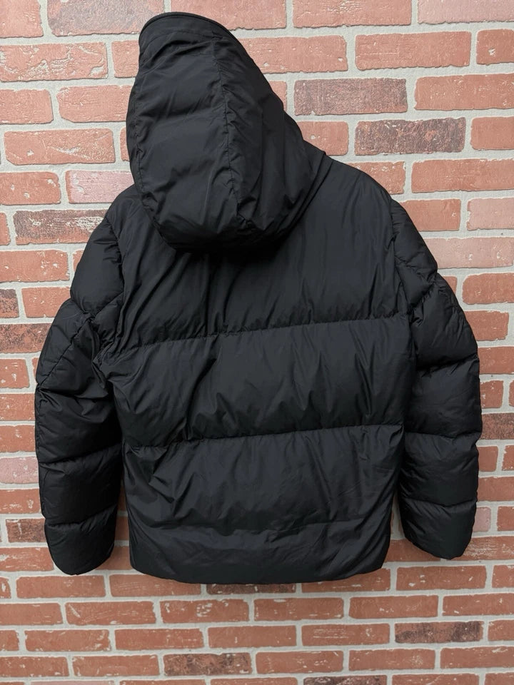 Moncler Montcla Logo Short Goose Down Filled Puffer Jacket Black