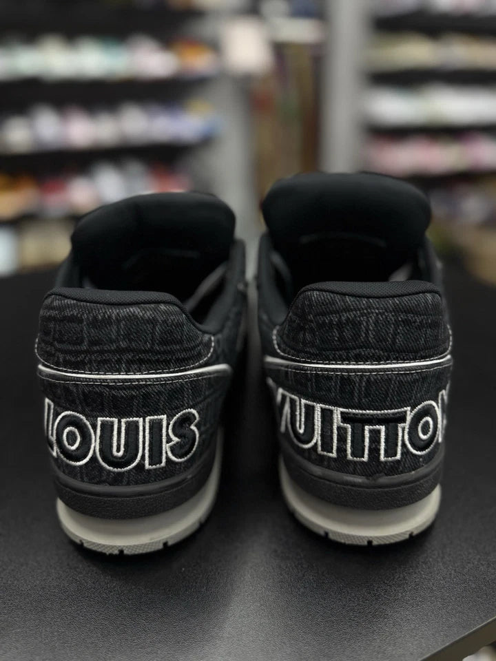 LV Trainer Black Trainer